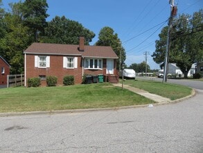 Building Photo - 412 Mac Arthur Ave