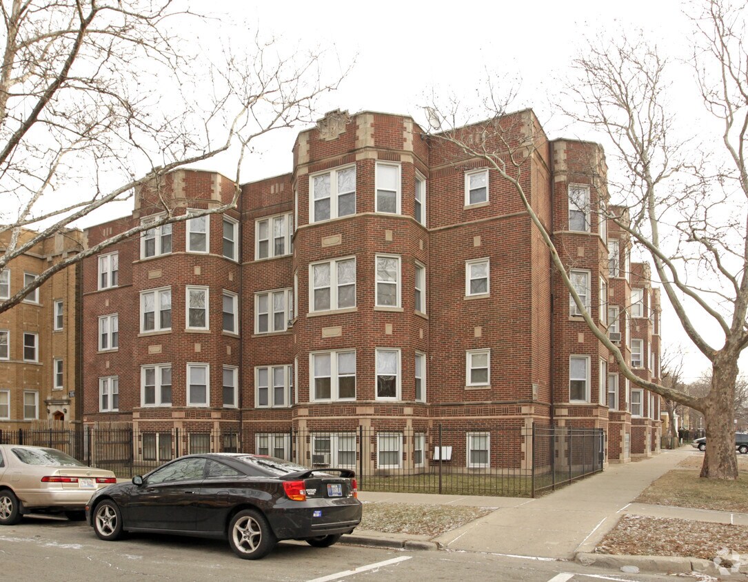 Edificio - 2250-2258 W Rosemont Ave