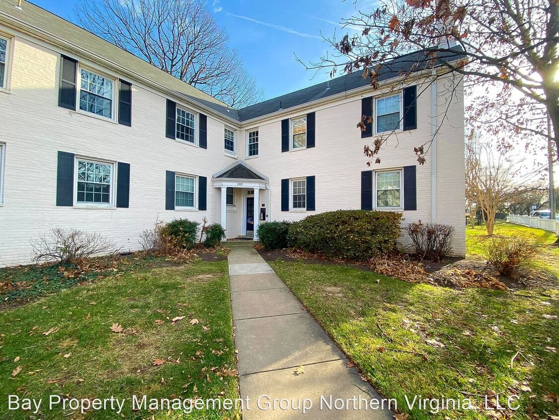 1319 S Walter Reed Dr, Arlington, VA 22204 House Rental in Arlington