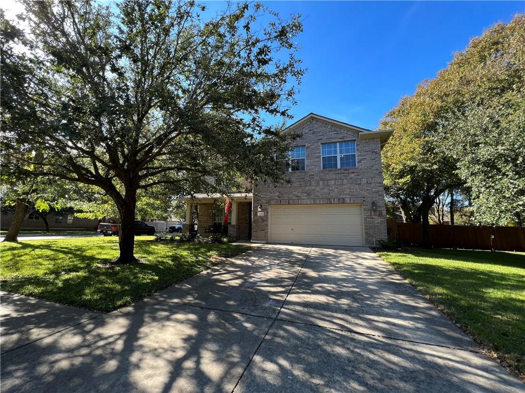 Foto principal - 218 Creek Ridge Ln