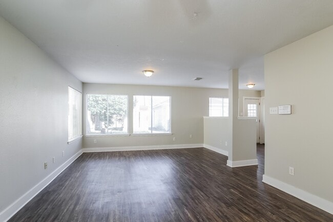 Building Photo - 19214 Spruce Bough Ln