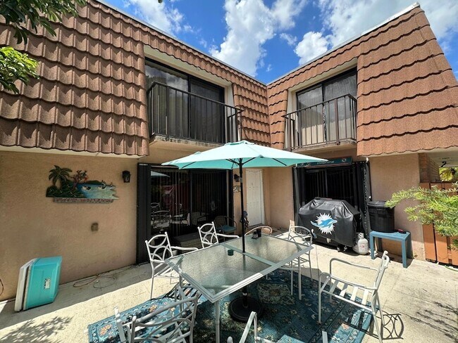 Foto del edificio - 246 Charter Way