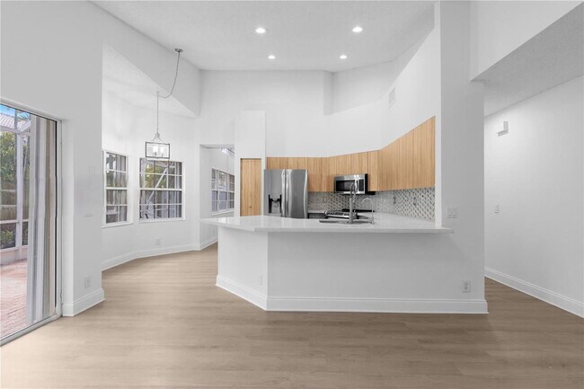 Building Photo - 1525 Seabay Rd