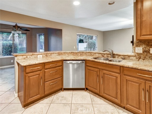 Foto del edificio - 76871 Castle Ct