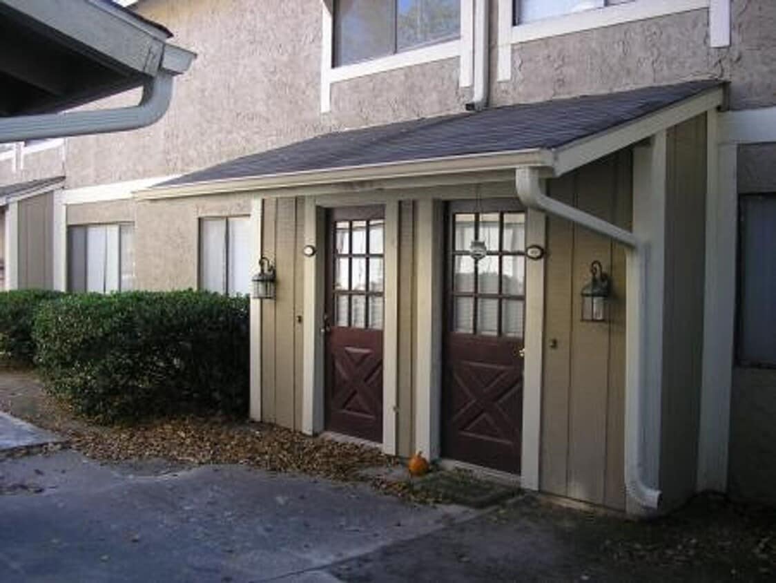 College Station -- 2 bedroom / 1.5 bath / ... - College Station -- 2 bedroom / 1.5 bath / ...