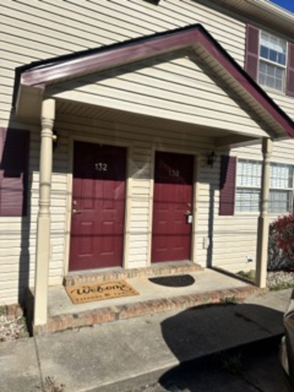 Building Photo - 140 Mt. Vernon Ln.