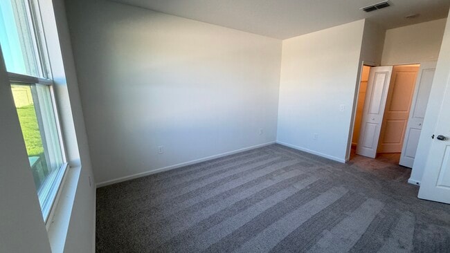 Building Photo - 5157 Green Belt Dr