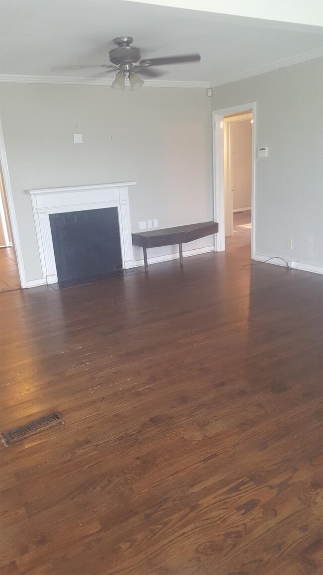 Photo - 20 Lakeview House