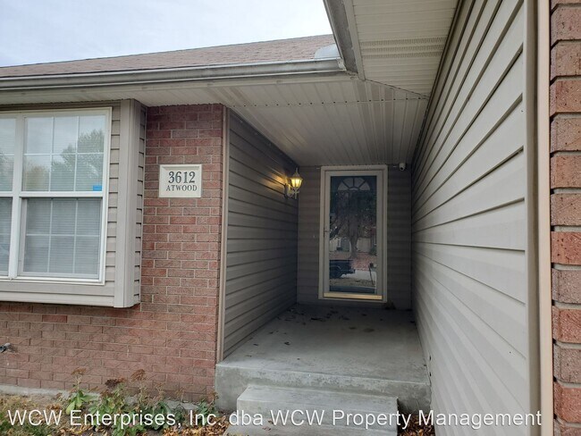 Building Photo - 2 br, 2 bath House - 3612 SW Atwood Ave.