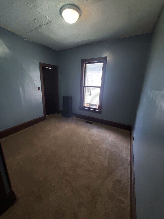 Building Photo - 2527-2529 N 11th St. (Duplex)