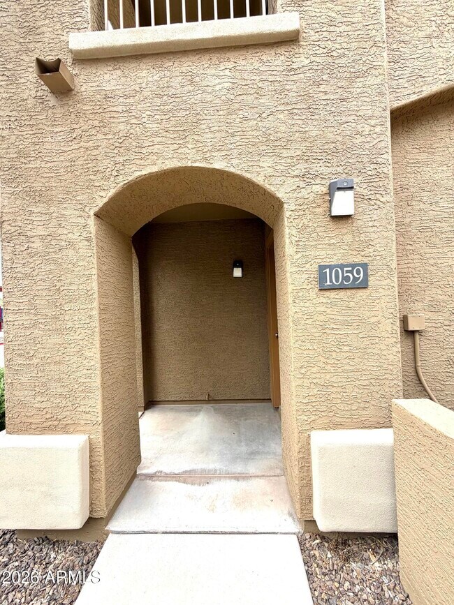 Foto del edificio - 900 S 94th St