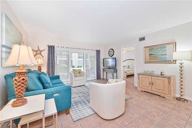 Foto del edificio - 5445 Peppertree Dr