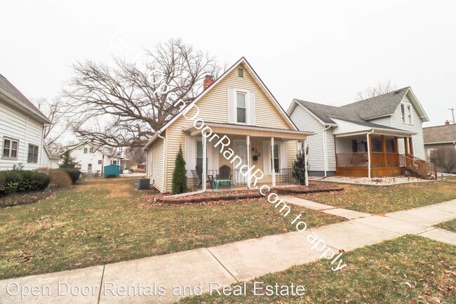 Building Photo - 2 br, 1 bath House - 613 E 9th ST