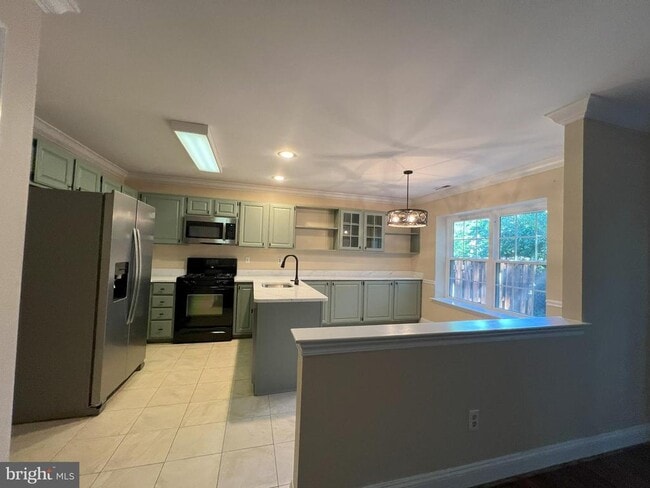 Building Photo - 243 Copper Beech Dr