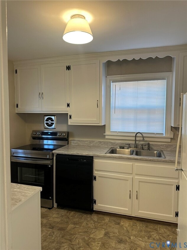 Building Photo - 6708 Patterson Ave