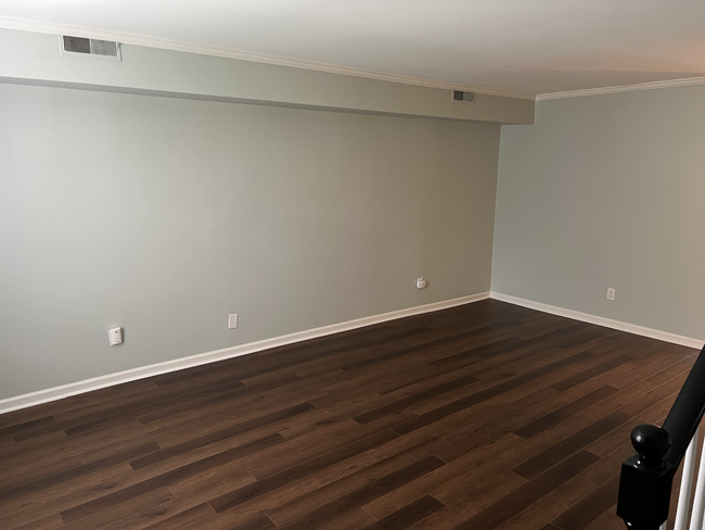 Foto del edificio - 3751 Jamestown Cir