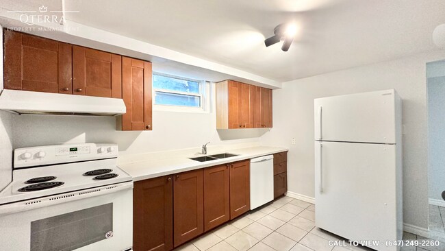 Building Photo - 43 Morgan Av