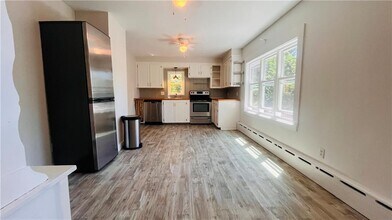 Building Photo - 61 Almy St