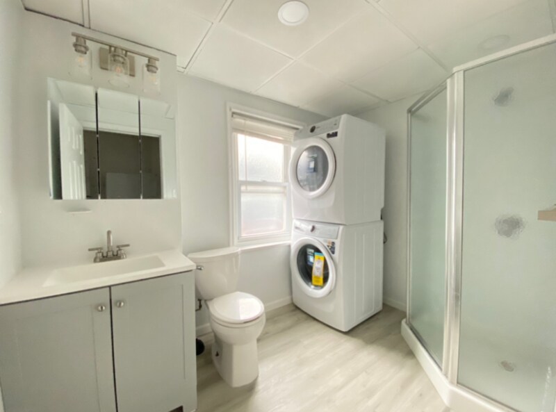 Foto principal - 6339 Burbridge St