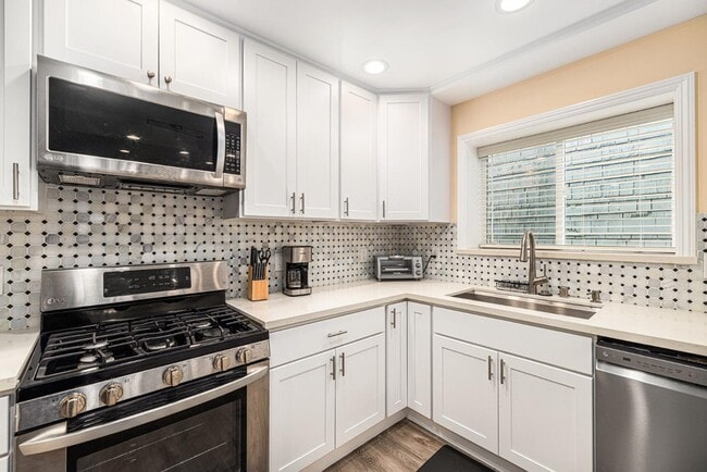 Foto del edificio - 2531 Wallace St