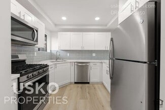Building Photo - 7401 Auburn Oaks Ct