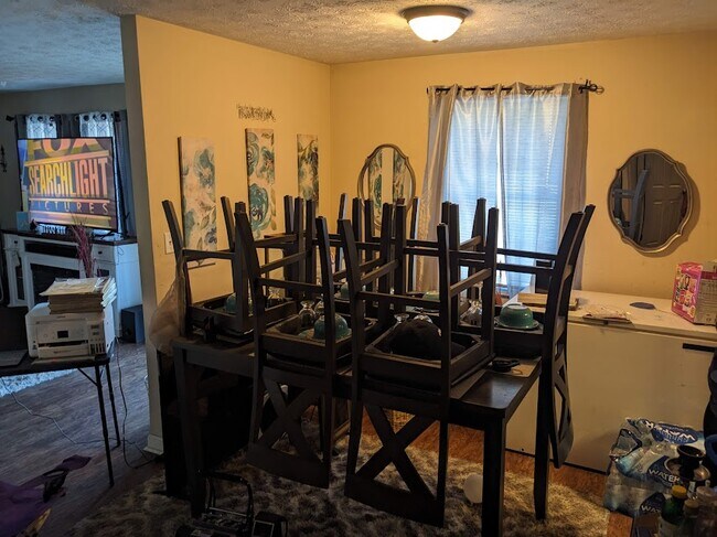 Photo - 201/203 East Paces Dr House