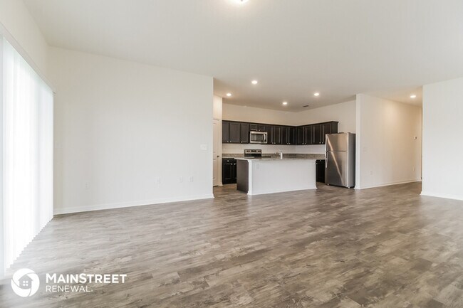Building Photo - 3015 Neverland Dr