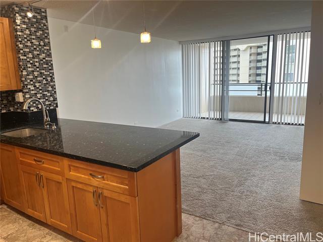 Building Photo - 1717 Mott Smith Dr