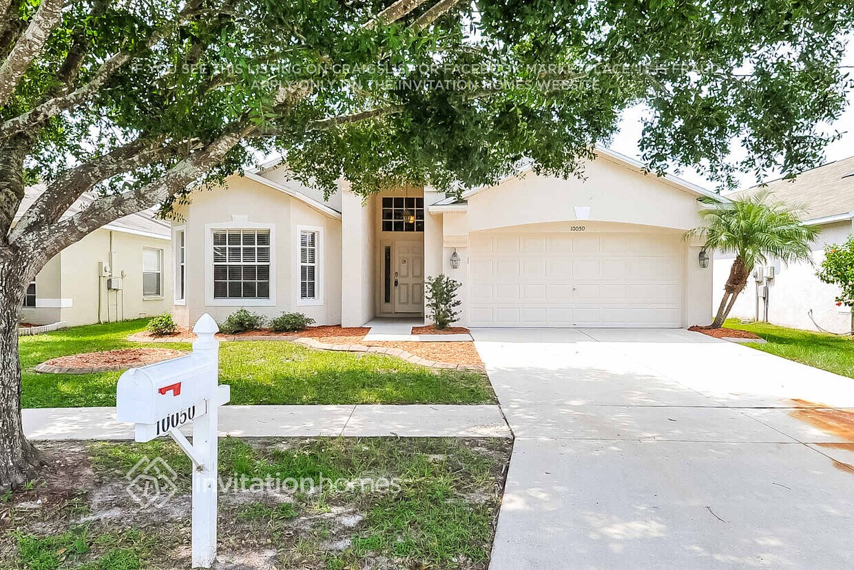 Foto principal - 10050 Creek Bluff Dr