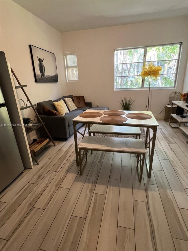 Foto del edificio - 1560 Meridian Ave