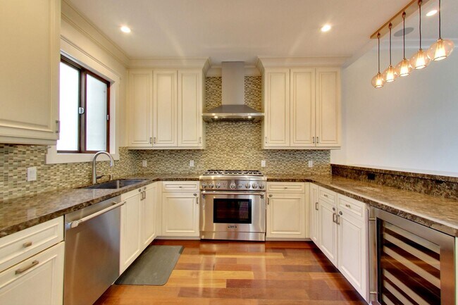 Foto del edificio - 2045 Hyde St