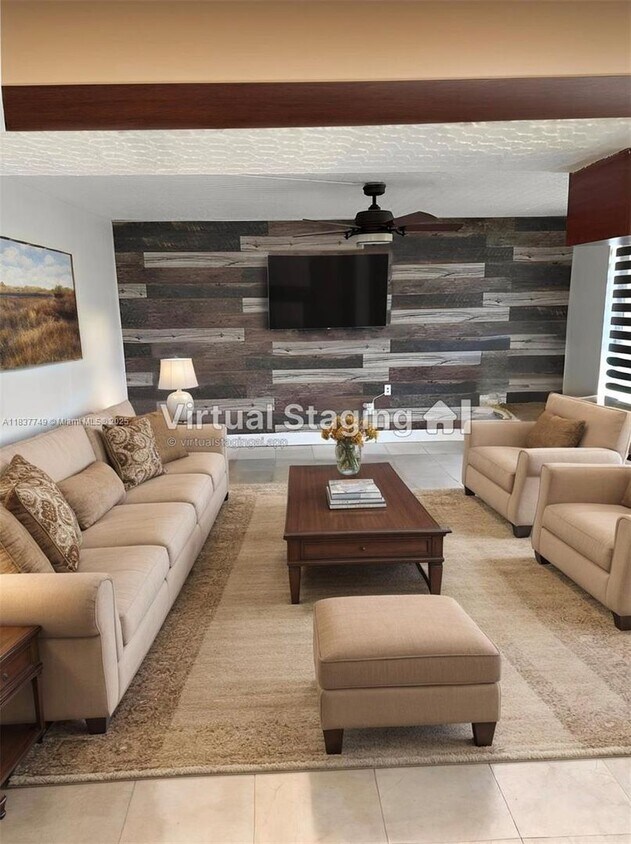 Foto principal - 600 NW 214th St