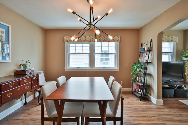 Dining Room - 608 Merwin Ave
