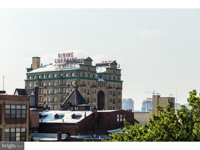 Building Photo - 1431 Brown St