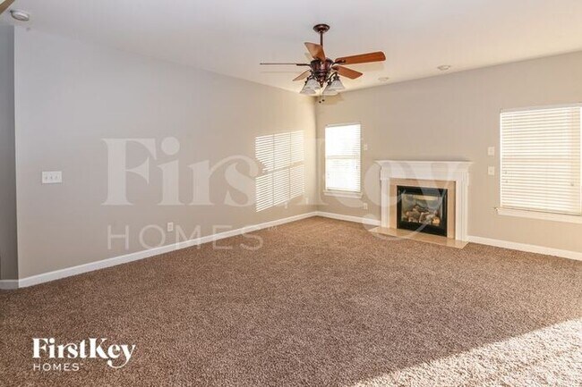 Building Photo - 2837 Quarry View Dr