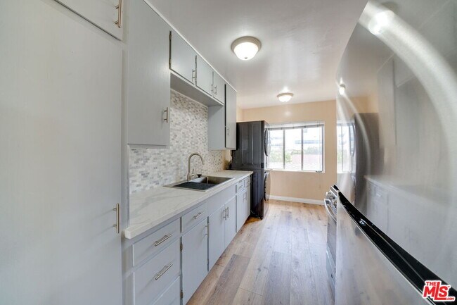 Foto del edificio - 1247 22nd St