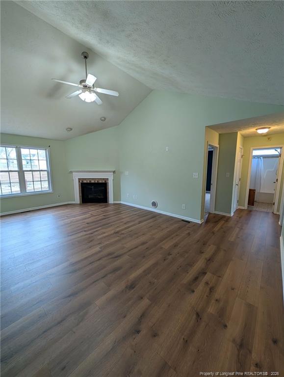 Building Photo - 45 Copper Loop