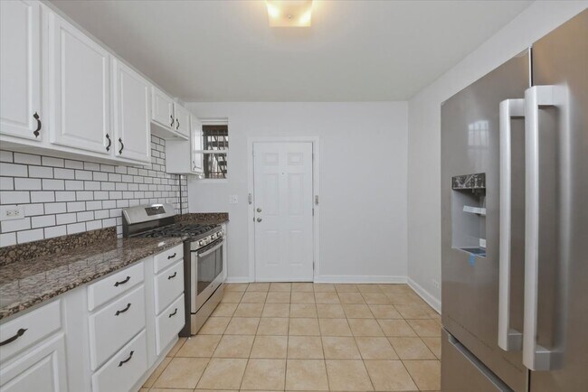 Foto del edificio - 6541 S Woodlawn Ave