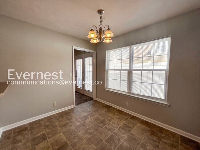 Building Photo - 2 Bed, 2.5 Bath Home with Fenced Yard & Garage / Coming Soon!