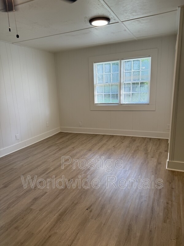 Foto del edificio - 614 Max Anderson Dr
