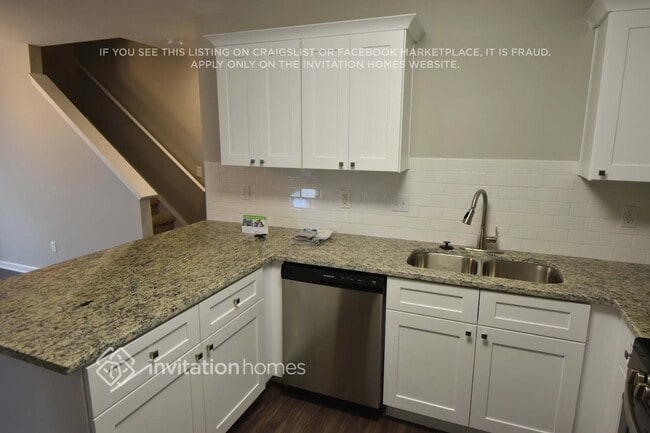 Foto del edificio - 11028 Astor Hill Dr