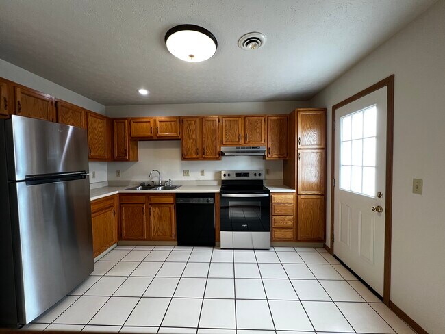 Cocina - 1312 Tully Dr