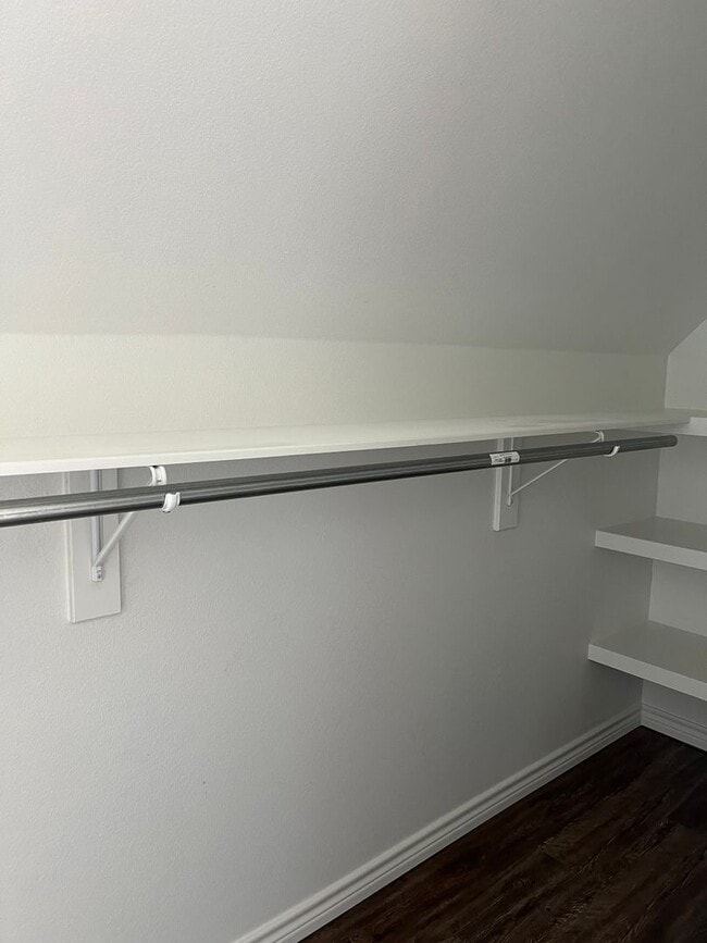 Foto del edificio - 2553 W Harold St