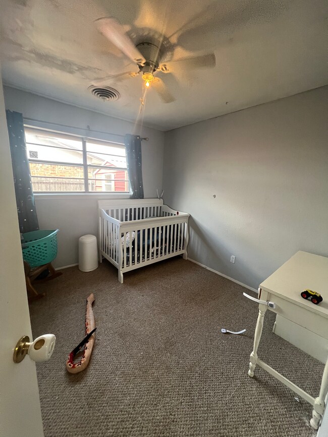 Foto del edificio - 5348 Benbrook St