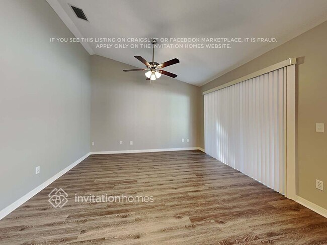 Foto del edificio - 1133 Bloom Hill Ave