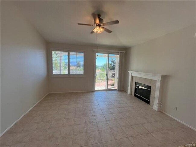 Foto del edificio - Stunning Single-Story with Million Dollar ...