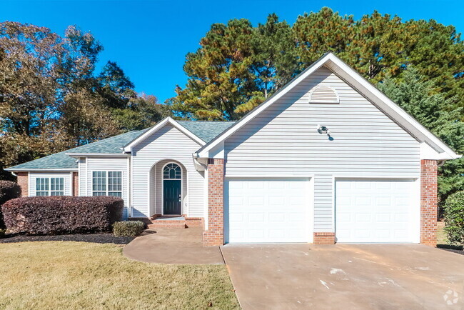 Building Photo - 250 Ashley Oaks Dr
