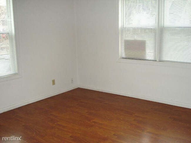 Foto del edificio - 5535-5518 18th Ave