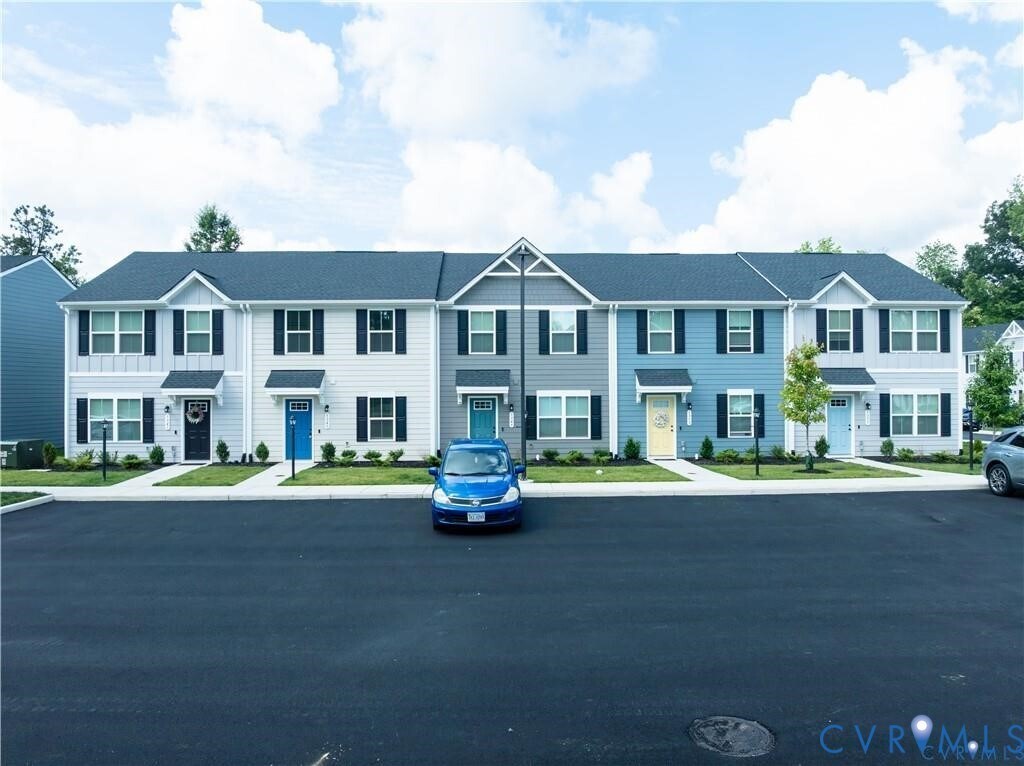 Foto principal - 5345 Canterbury Rdg Ct