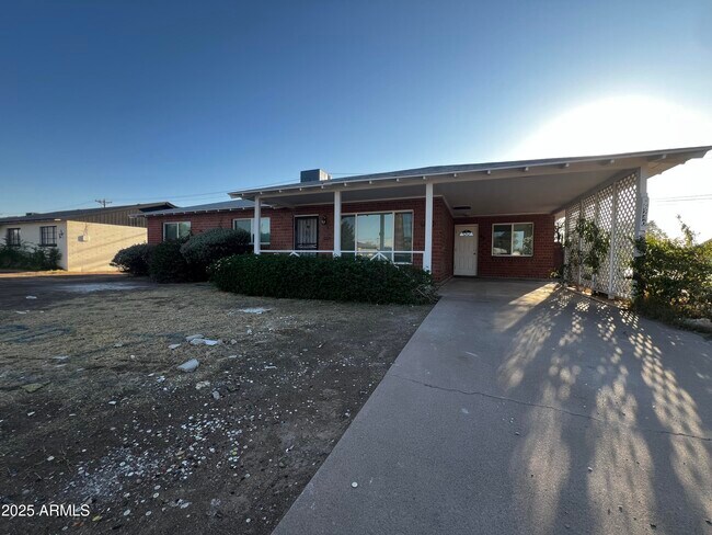 Foto del edificio - 6240 N 31st Ave